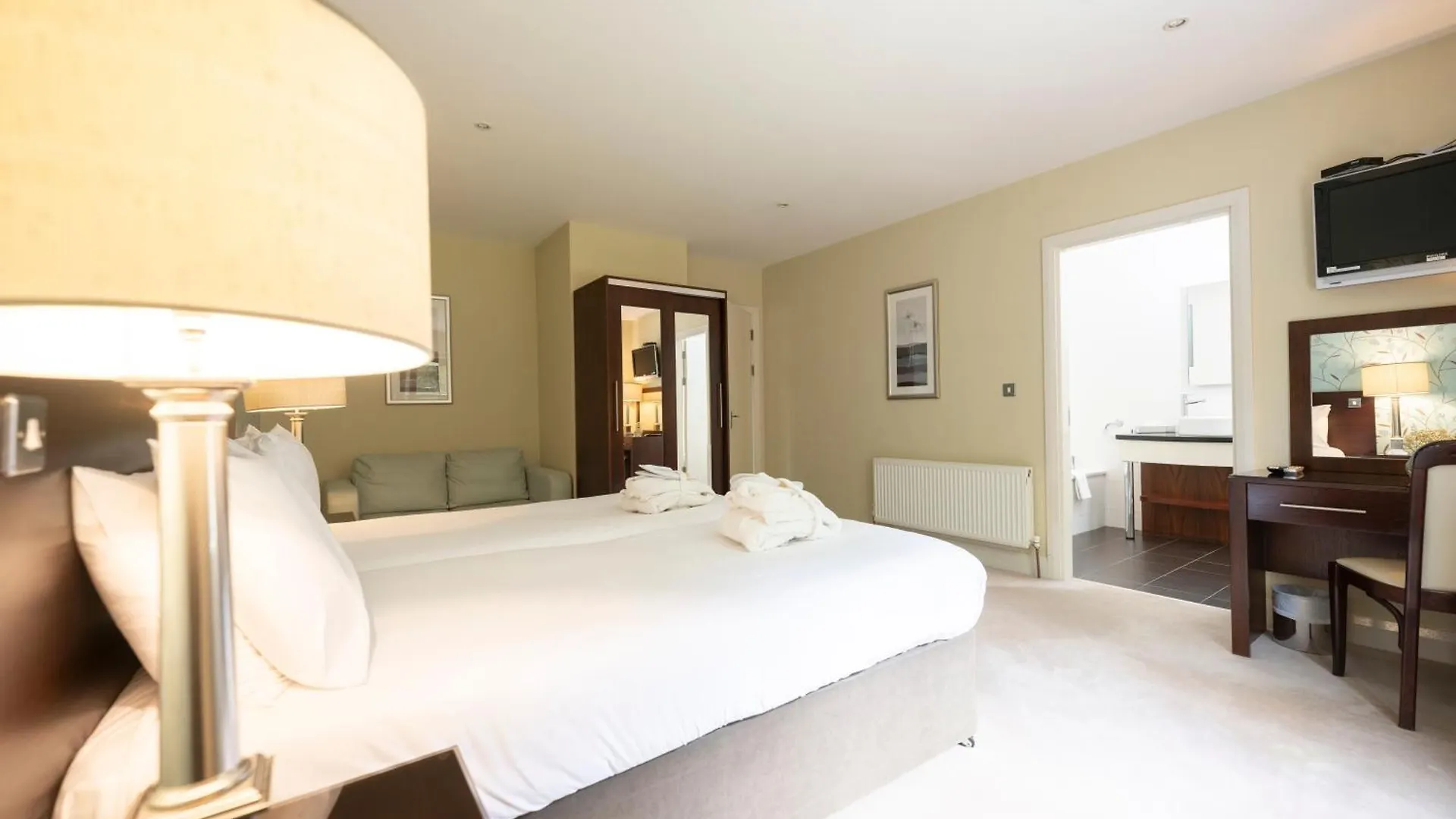 Kenmare Bay Hotel Lodges Killarney 5*,