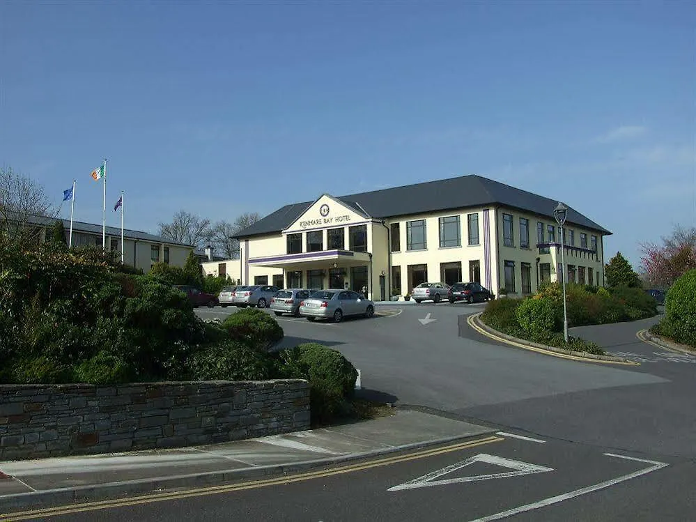 Resort Kenmare Bay Hotel Lodges Killarney